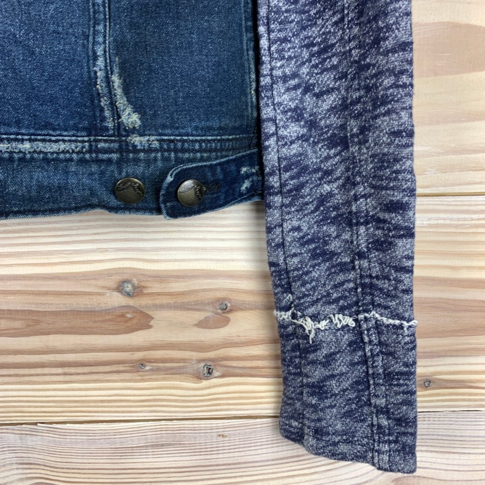 Free People Denim Cropped Jacket XS Hoodie Distressed‎ - Picture 10 of 14